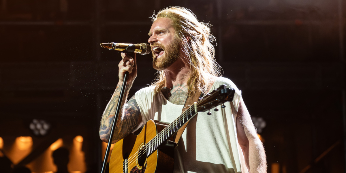 First look at Sam Ryder in ‘Jesus Christ Superstar’ at the London Palladium